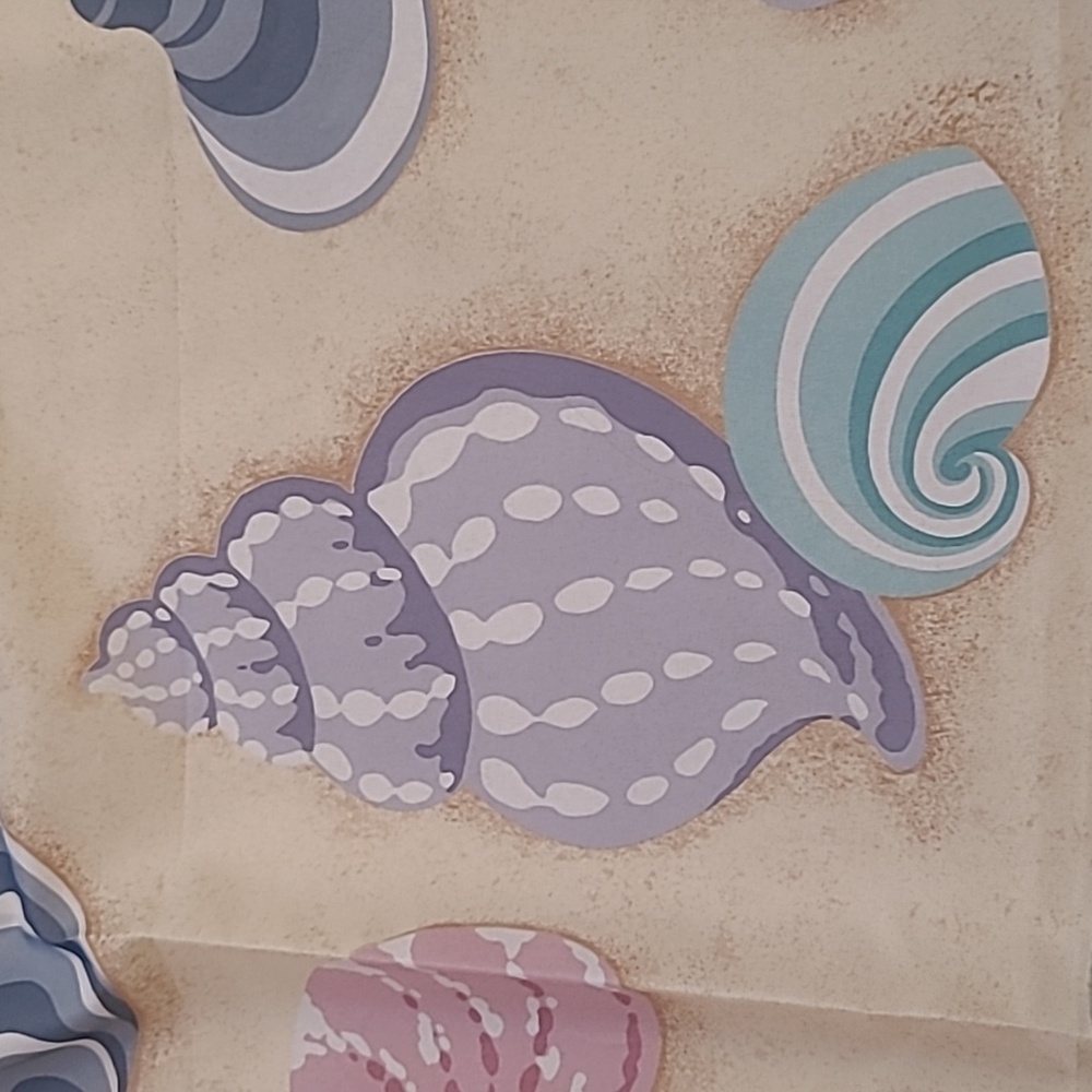 Shower Curtain In Multicolor Seashell Pattern - Picture 5 of 7
